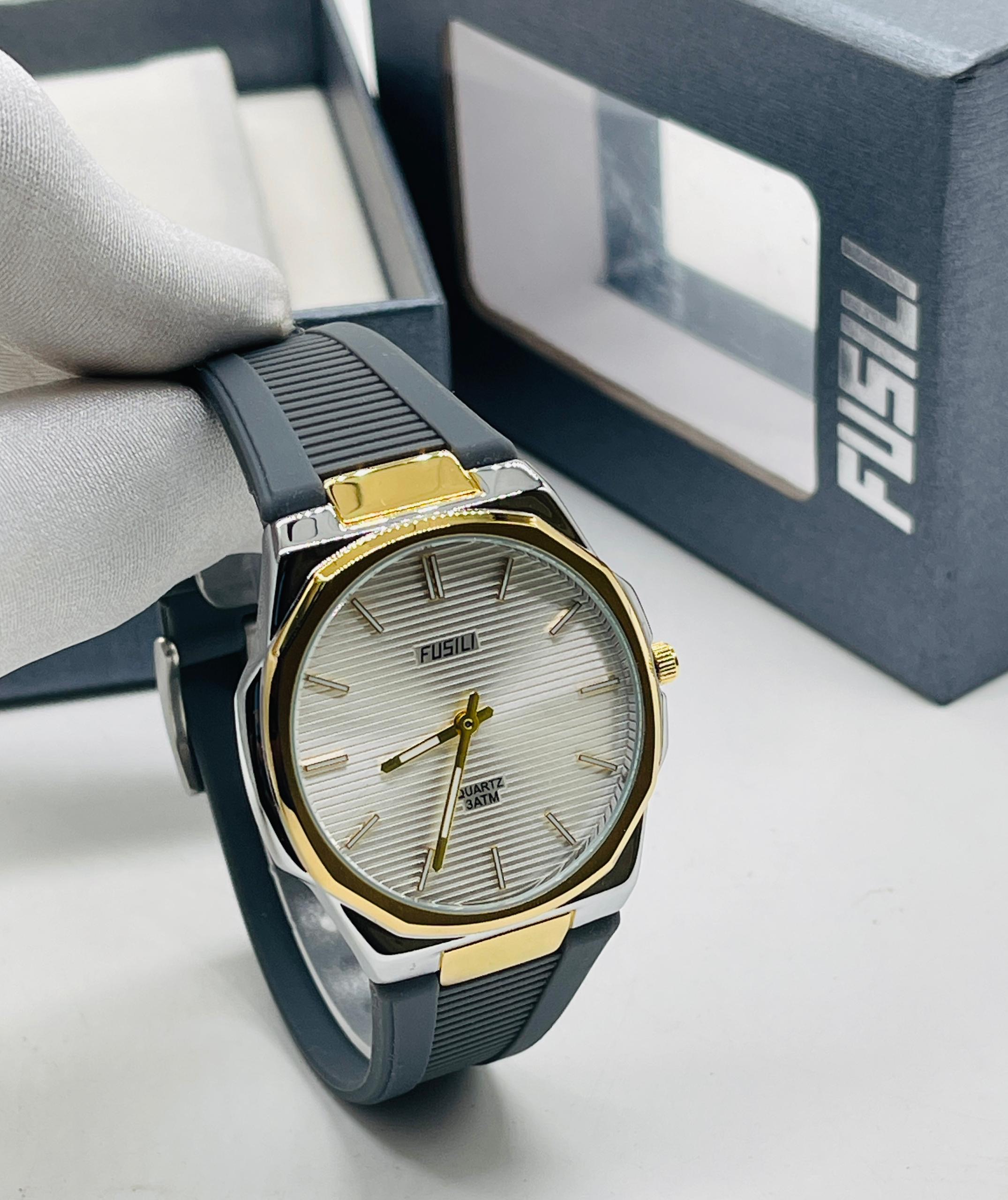 FISILI Quartz Watch