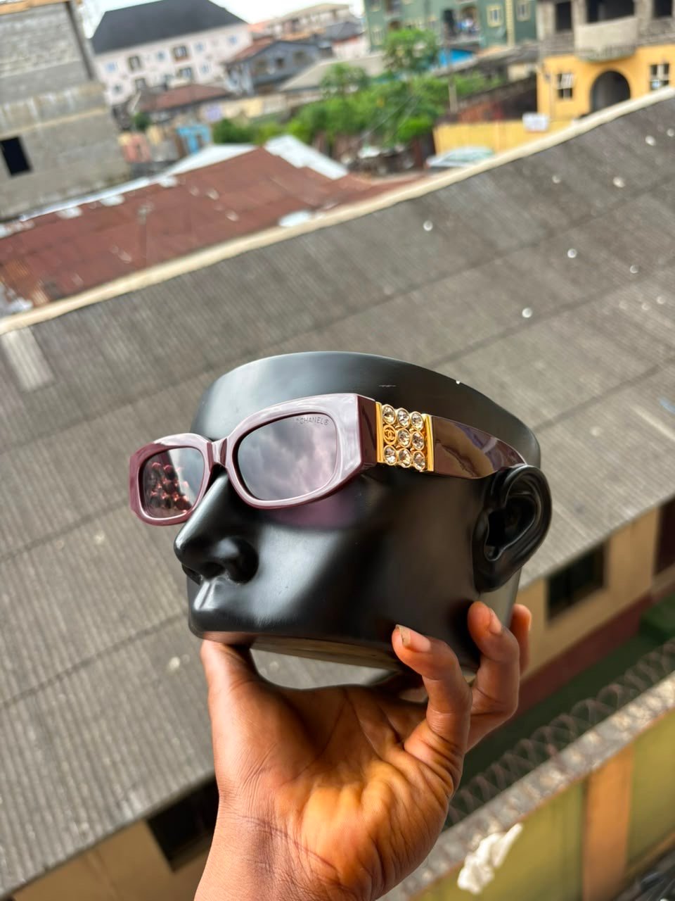 Trendy Fashion Shades — image 2