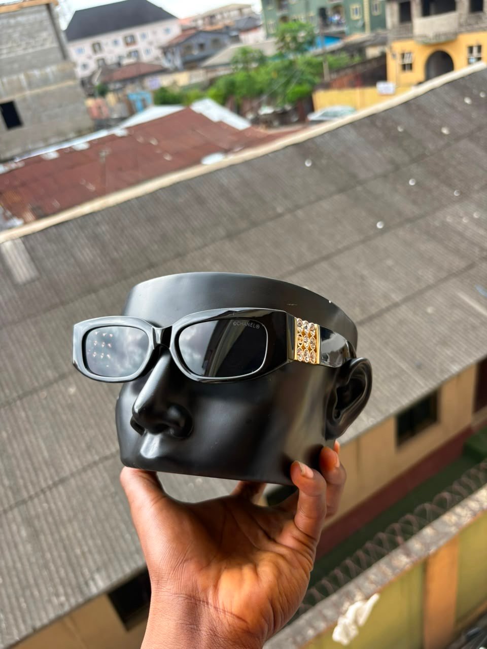 Trendy Fashion Shades — image 3