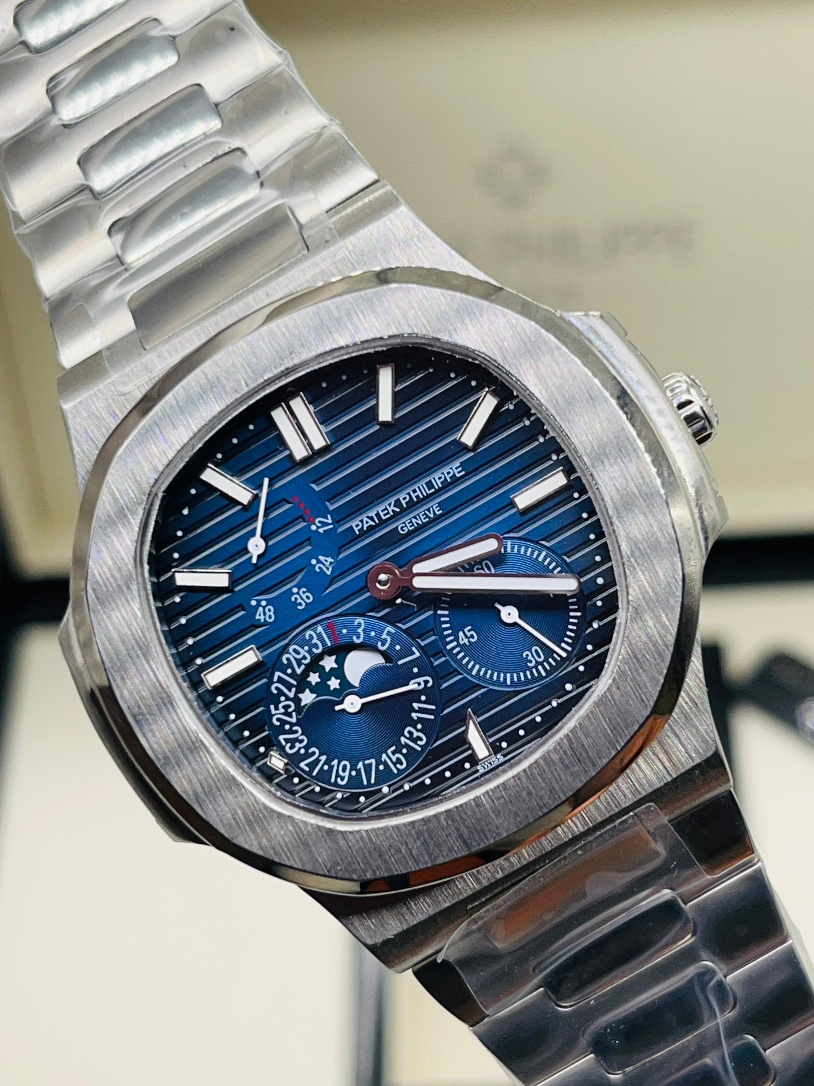 Patek Philippe Nautilus Perpetual Calendar Style Watch (Blue Dial)