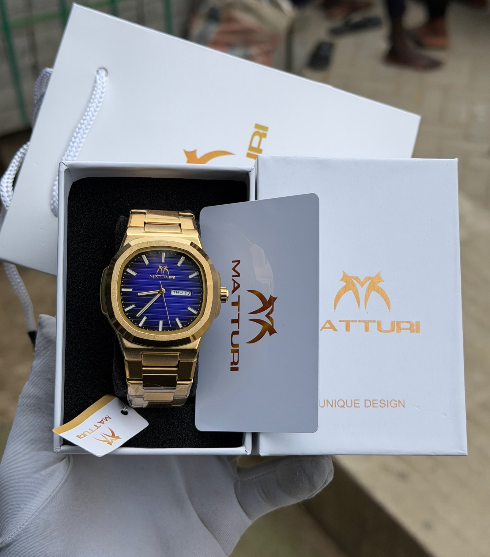 Matturi Nautilus Style Integrated Bracelet Watch — image 5