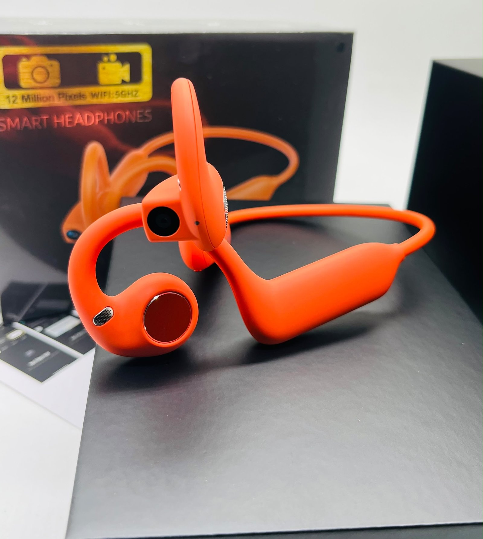 Smart Open-Ear Headphones with Built-in Camera — image 2