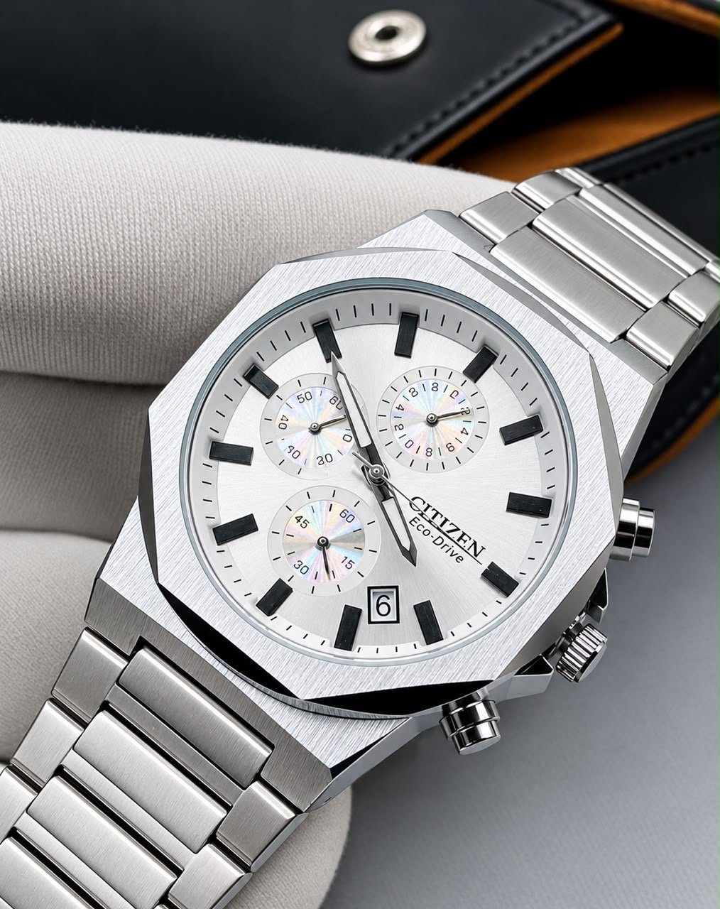 Eco-Drive Chronograph watch — image 4